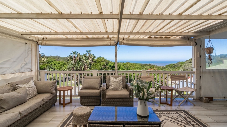 3 Bedroom Property for Sale in Sunrise On Sea Eastern Cape